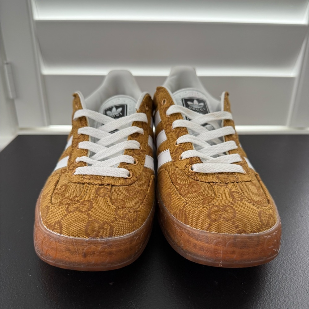 Gucci x Wmns Gazelle 'GG Monogram' - Picture 2 of 9